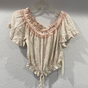 Ocean Drive, NWT, flutter sleeve, crop blouse in ivory, pink, and blush, size L.